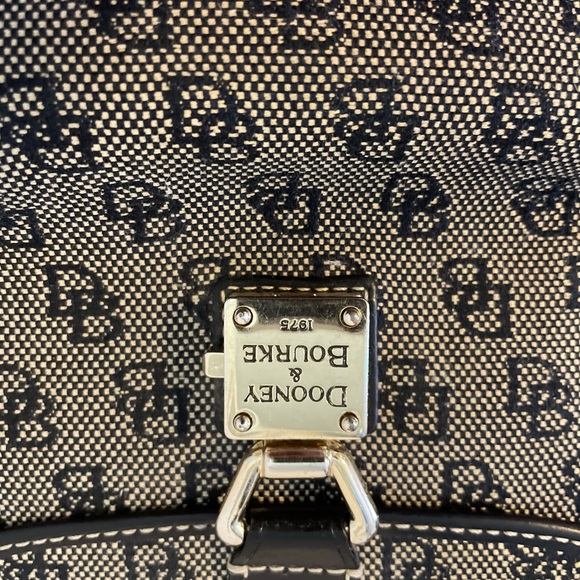 Wallet - Picture 3 of 4